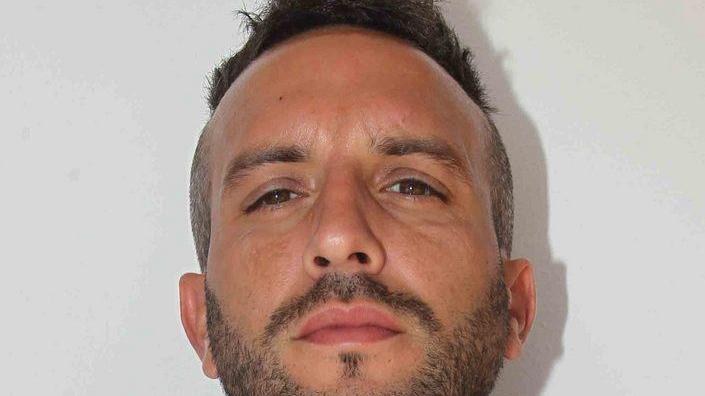 Rispoli reagisce alle provocazioni dei tifosi