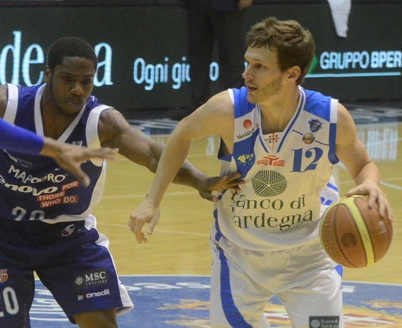 La Dinamo sale sulla giostra dei play 