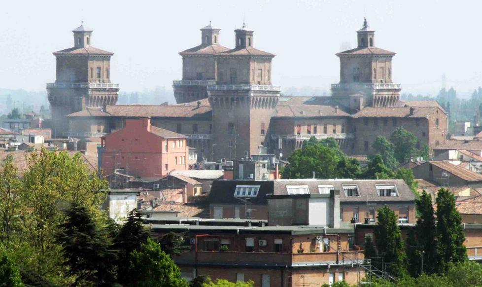 Castello Estense: il sondaggio 