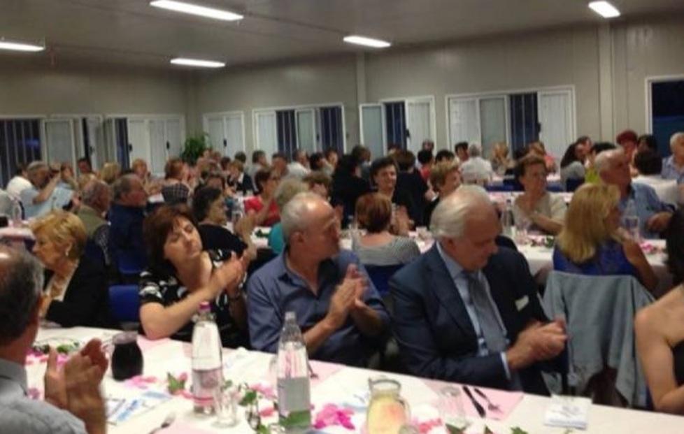 Donati 1500 euro all’ospedale del bambino 