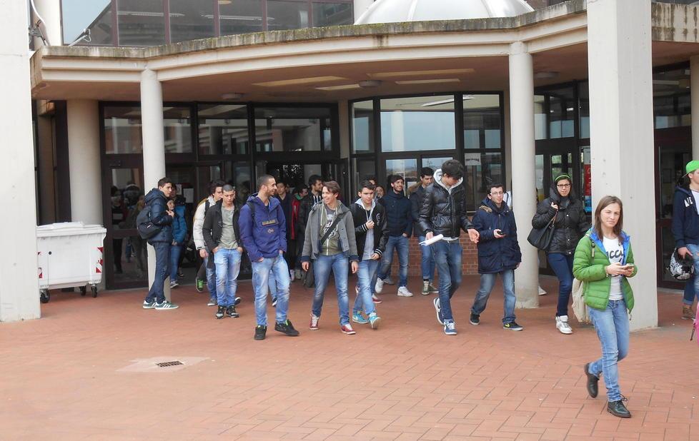Promosso subito soltanto 1 studente su 2 