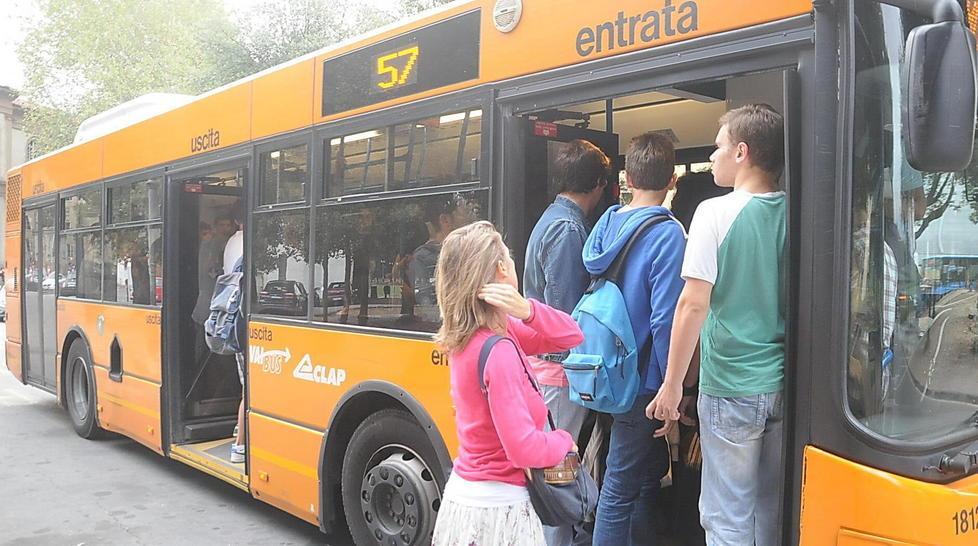 La Provincia si schiera a difesa del trasporto pubblico