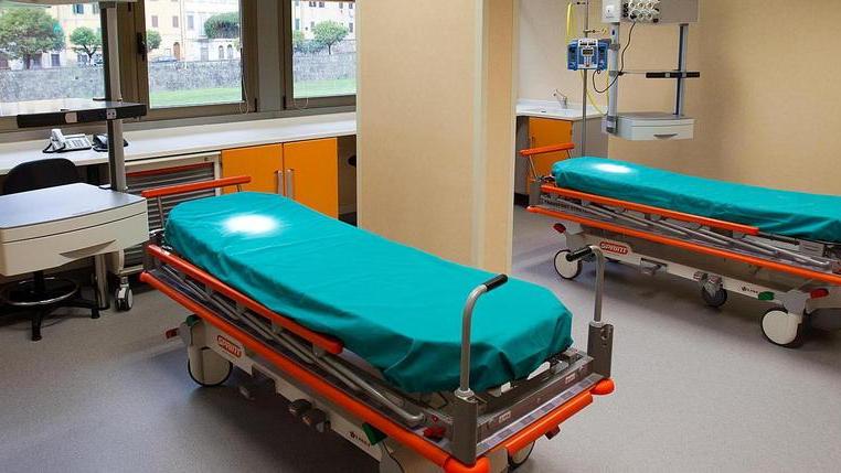 Pronto soccorso con personale all’osso