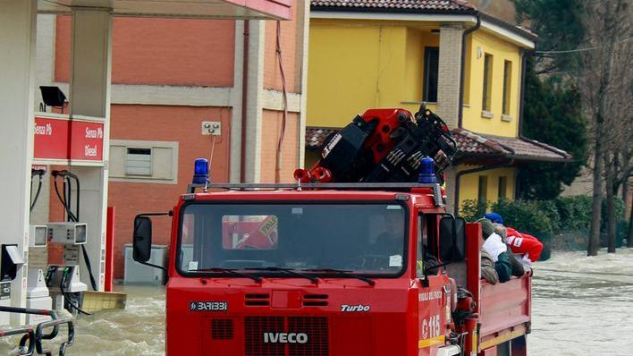 «Causa alluvione bocciati 13 studenti delle superiori»