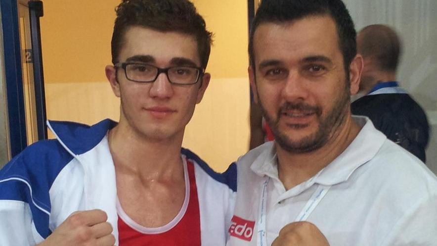 I cinque campioni reggiani insieme sul ring al Fanticini