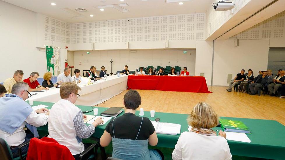 Il Consiglio sceglie chi entra nell’Unione I 5 Stelle non ci sono