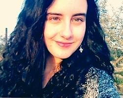 Tragedia a Casabianca di Ponte Buggianese: 15enne trovata morta nel bagno di casa 