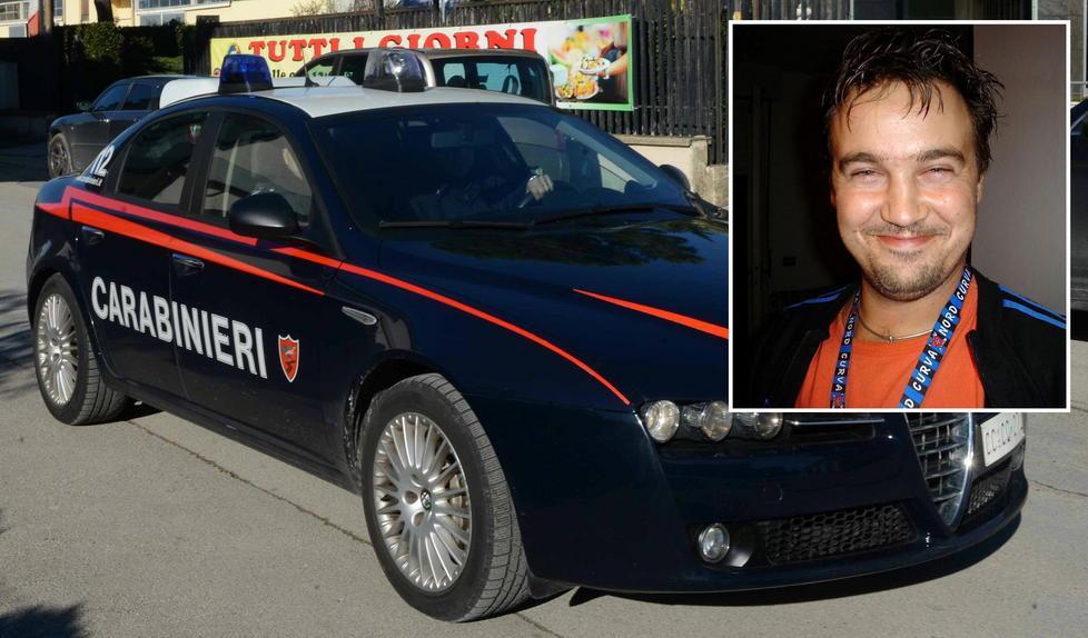 La madre lo trova morto nel garage di casa 
