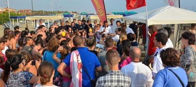 Grande successo di Battigiata e “Studia e nuota” a Marina