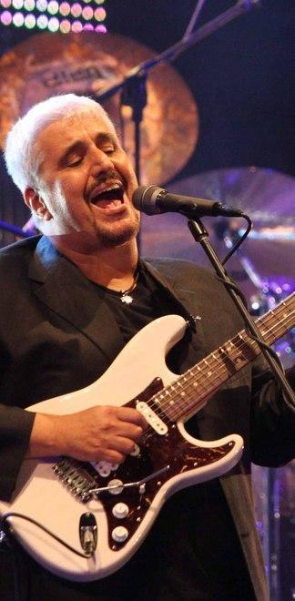 Pino Daniele: «Sono io l’erede di Carosone» 