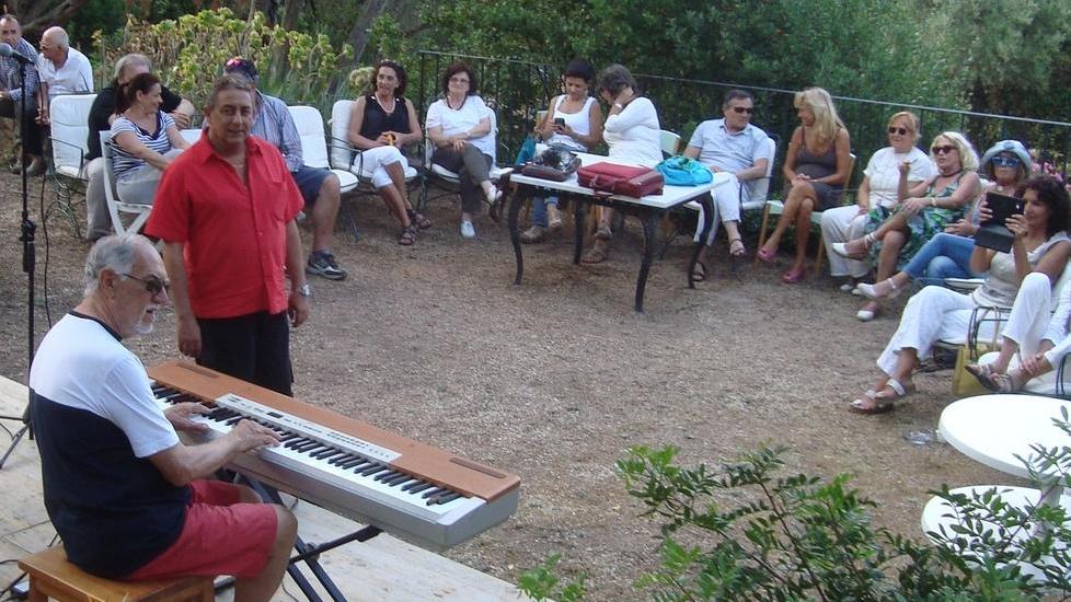 Riccardi, una festa in musica per l’autore di “Zingara”
