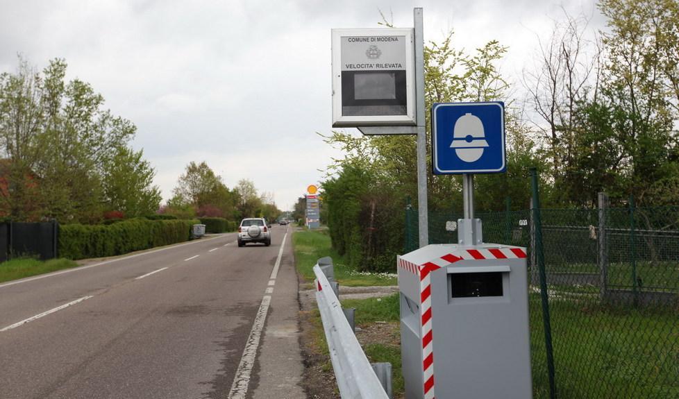 Autovelox “sperimentale”, niente multe 