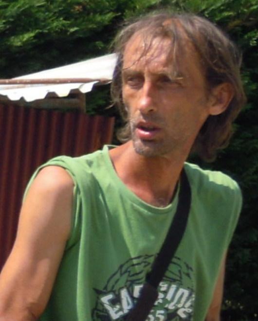 «Nella roulotte vivo grazie alla solidarietà della gente»