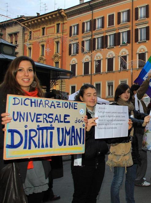L'associazione del cuore/ Amnesty Modena: A difesa dei diritti umani 