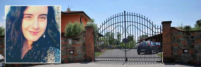 Quindicenne trovata morta nel bagno di casa, rinviati i funerali 