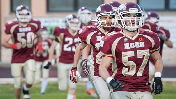 Football americano, nei play off gli Hogs sfidano i Cardinals