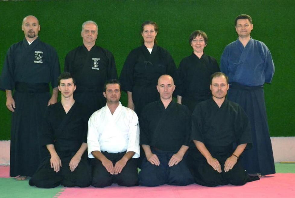  Kosmos Club: le cinture nere di iaido e karate 