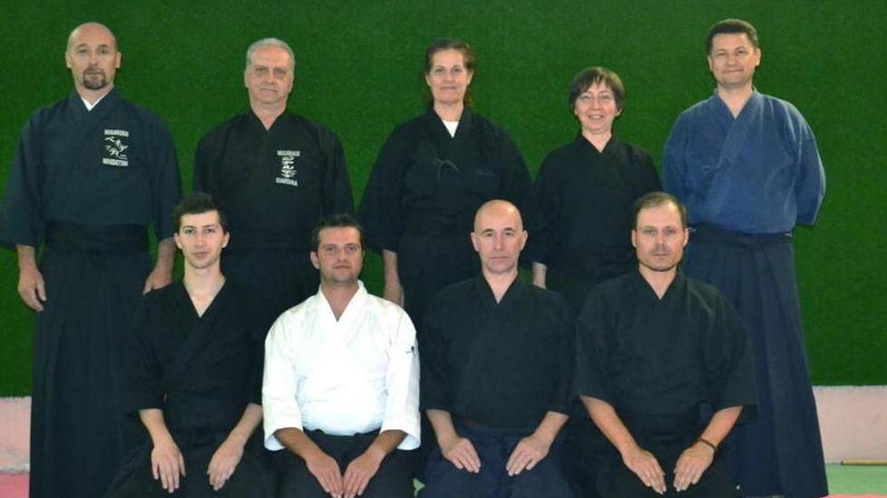 Kosmos Club: le cinture nere di iaido e karate