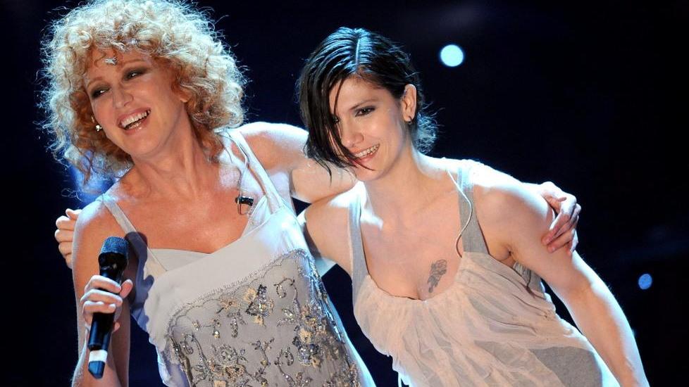 Summer, duetto di star con Elisa e la Mannoia