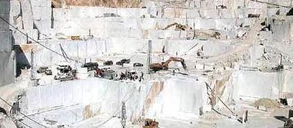 «Cave: sistema a punti per le concessioni» 