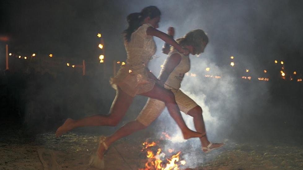 Festa di San Giovanni con “Nit de flames”