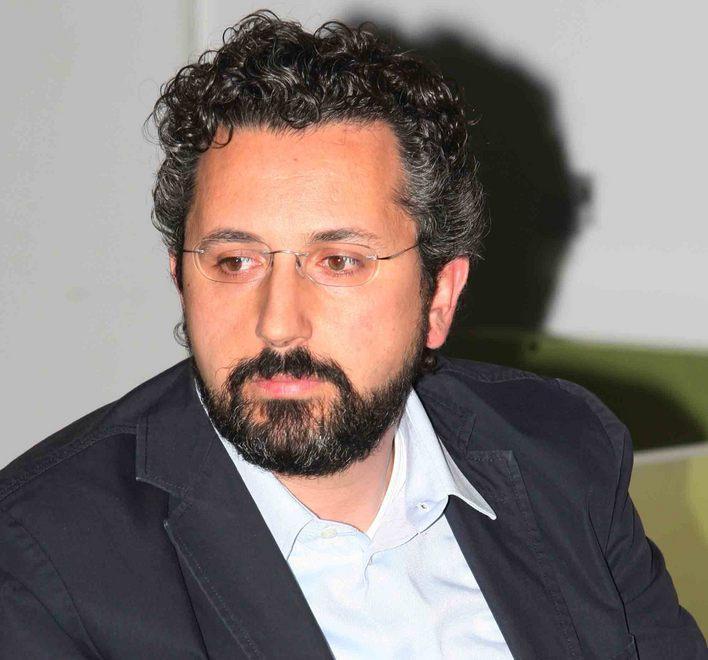 Sabar ora pulisce anche le strade 