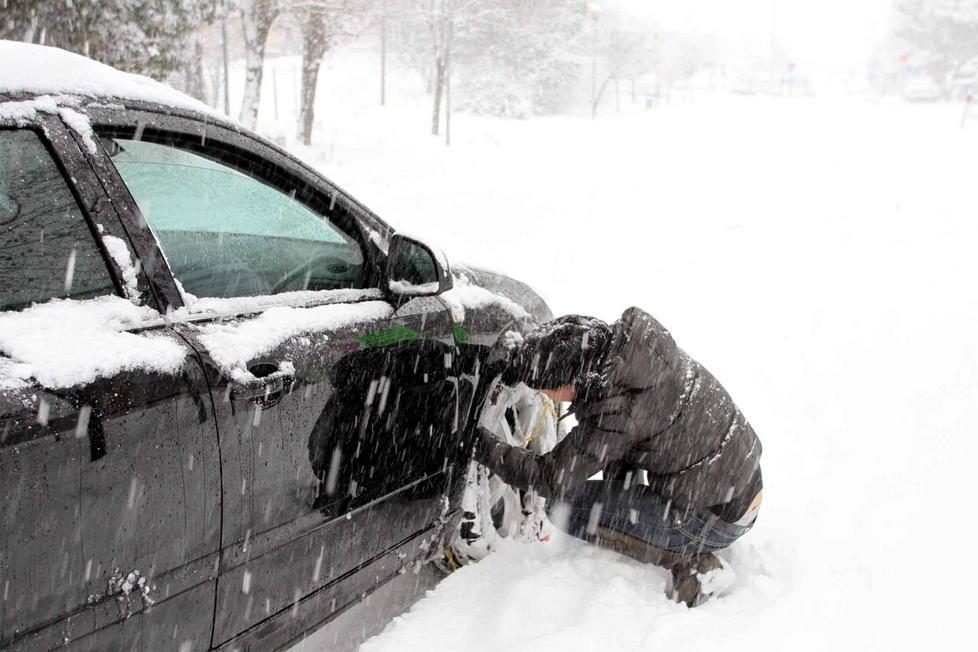 Nevicata 2010, vince la Provincia 