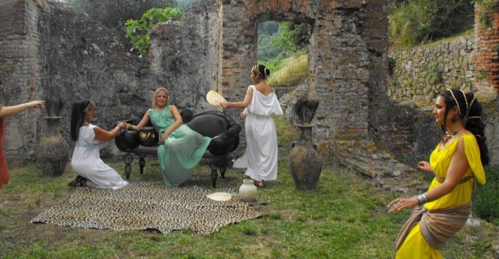 Torna la festa romana negli scavi di Massaciuccoli