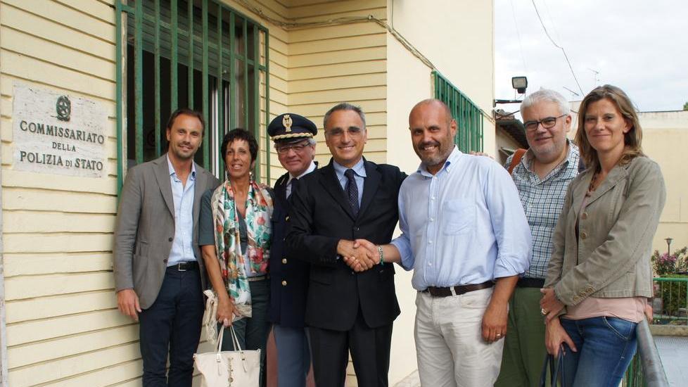 Il sindaco Lippi in commissariato