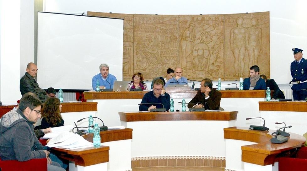 Indennità consiliari: ad Arzachena scoppia la polemica