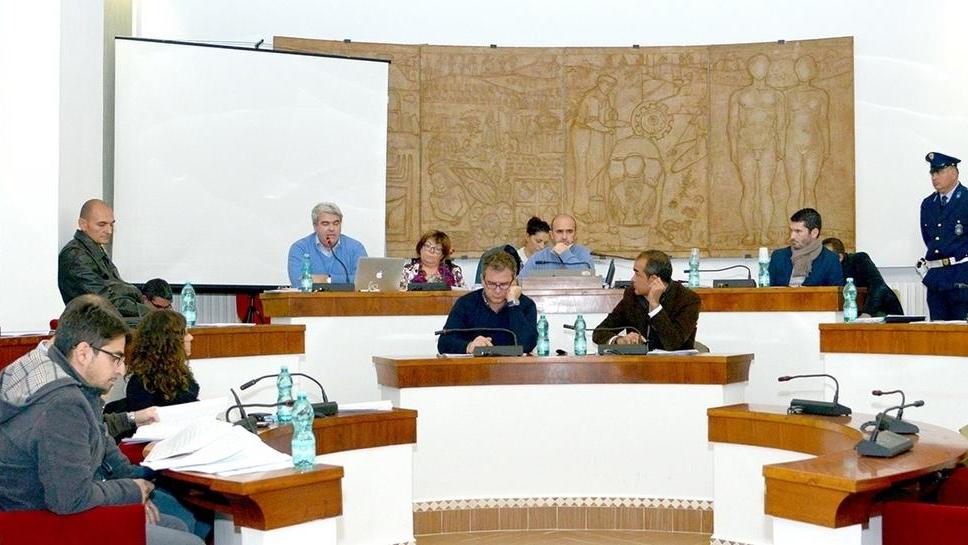 Indennità consiliari: ad Arzachena scoppia la polemica