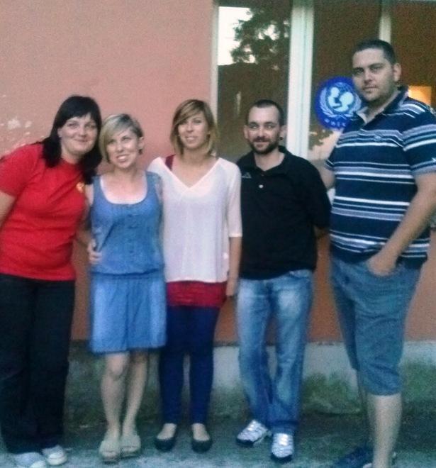 Genitori si mobilitano a Buonacompra per aiutare la scuola 