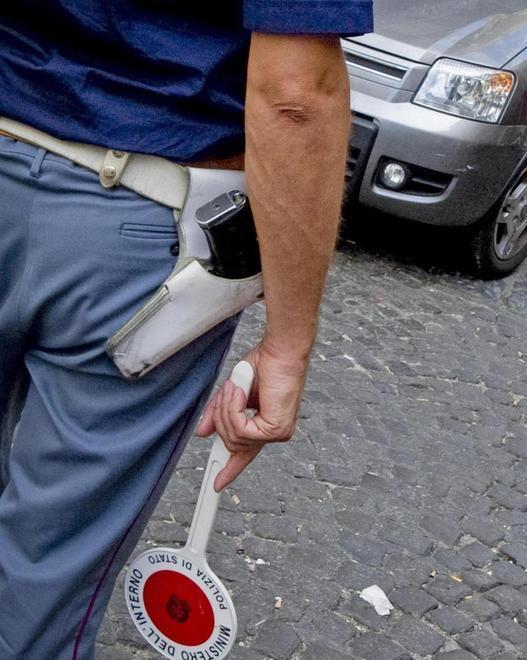 Aggredito all’uscita di un locale notturno