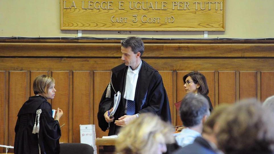 Untouchables, altro rinvio per il processo senza fine