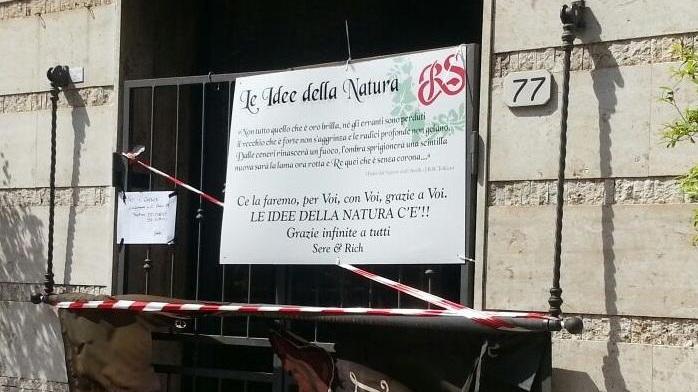 Serena e Richard «Il negozio rinasce grazie a tutti voi»