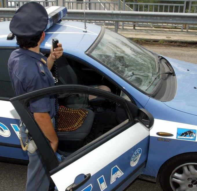 A caccia di filmati dei rapinatori 