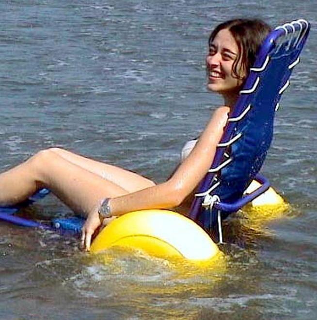 Badesi, con tre pulsanti la spiaggia è più sicura 