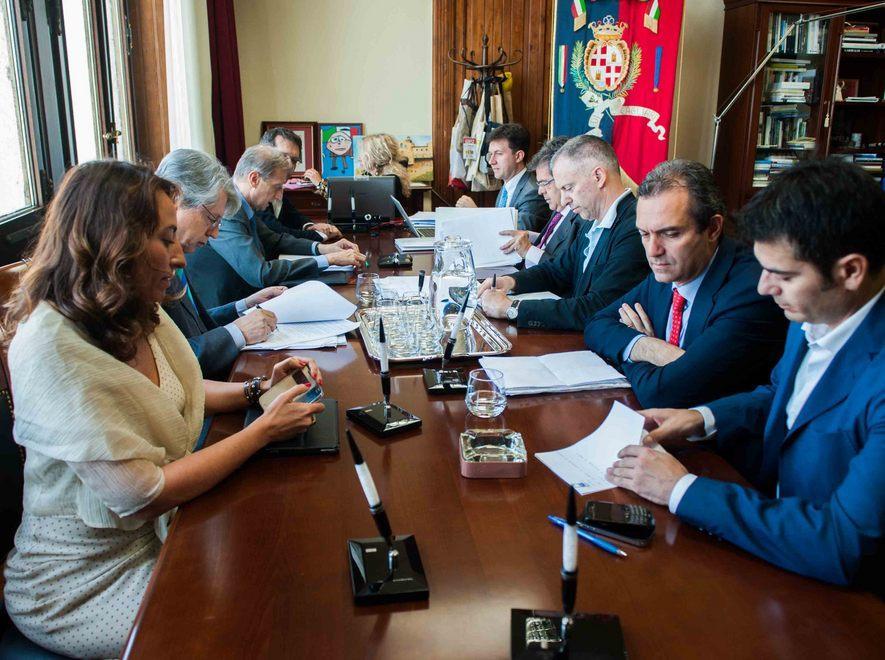 Regione: «Pronta la legge che cancella le Province» 