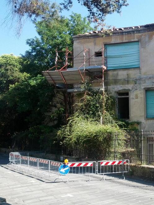 Transennato l’ex ospedale Niente soldi per il restauro 