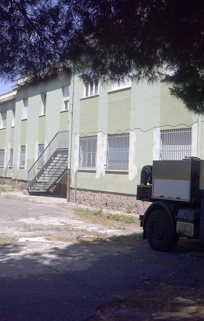 Bosa, l’antincendio alle ex medie 
