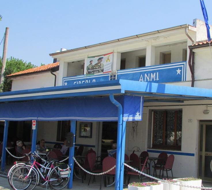 «Basta atti vandalici contro la nostra sede» 