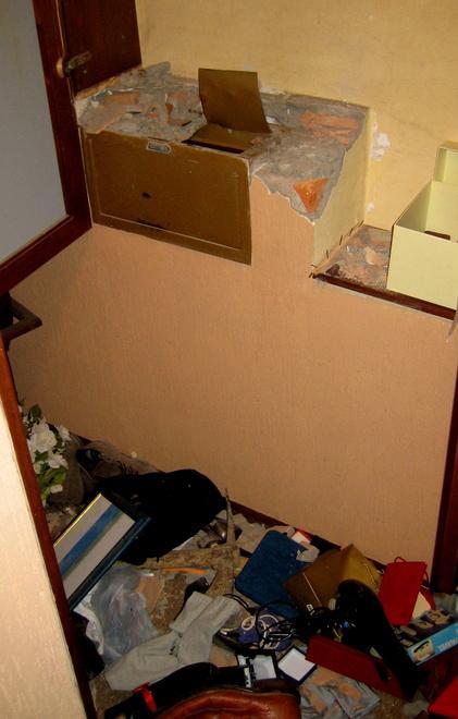 Razziata villa, bottino da 90mila euro 