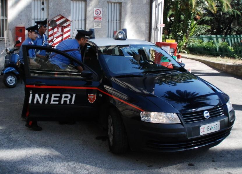 Chiedono denaro per restituire una ruspa rubata, in carcere 2 fratelli di Bono 