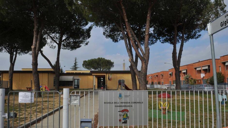 Il Comune dà in appalto la gestione dell’asilo