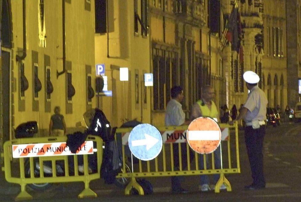 Avvocatessa investe due vigilesse Scatta la denuncia