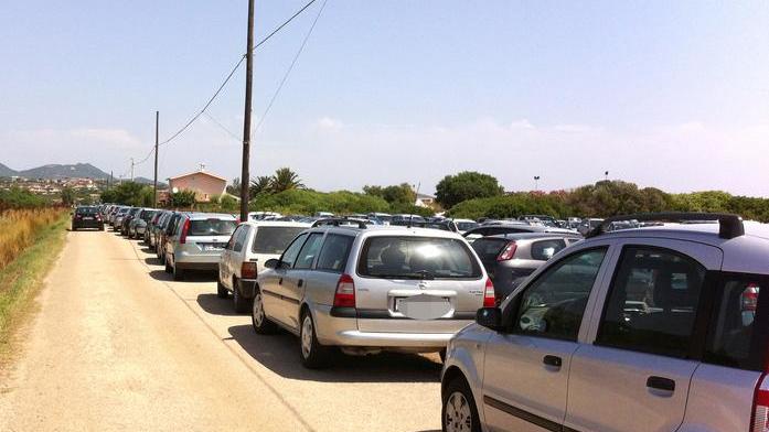 Pittulongu, si parcheggia in una palude
