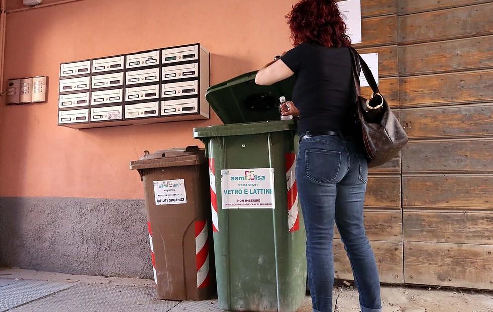 Il porta a porta nelle frazioni 