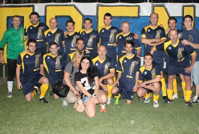 Una festa in stile Curva Sud. E c’è anche Balestri 