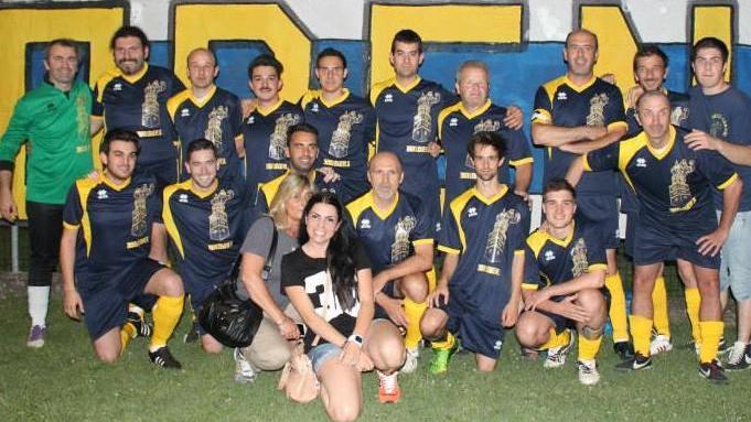 Una festa in stile Curva Sud. E c’è anche Balestri