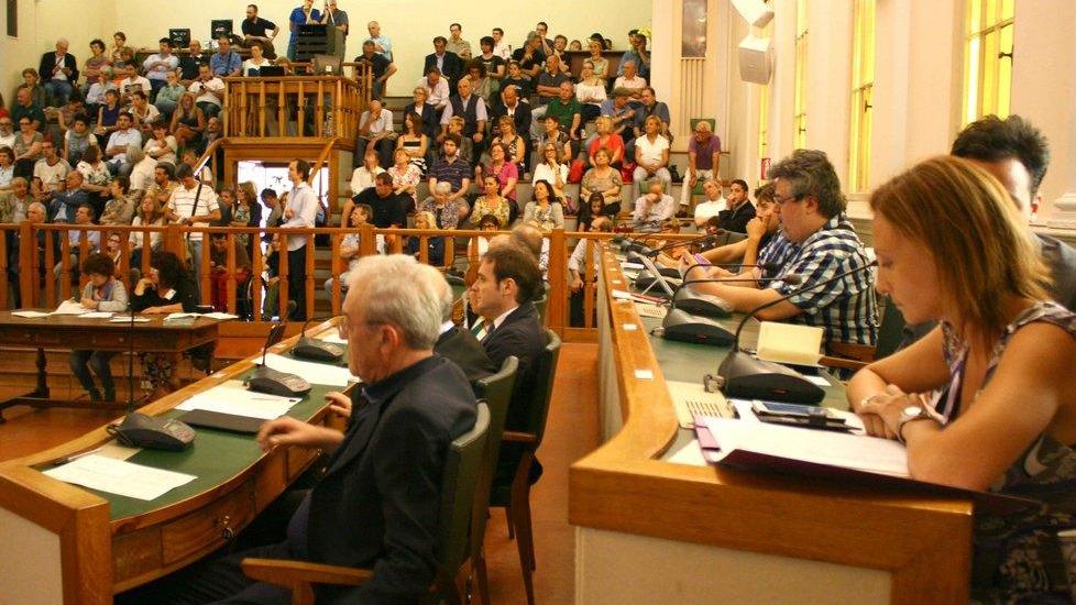 I nuovi gruppi si dividono le commissioni